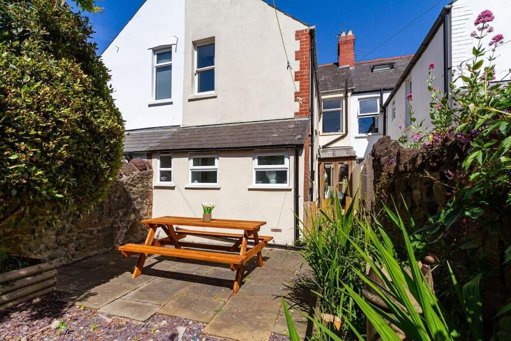 Beautiful Townhouse, Great Location - Pet Friendly Villa Cardiff Eksteriør bilde