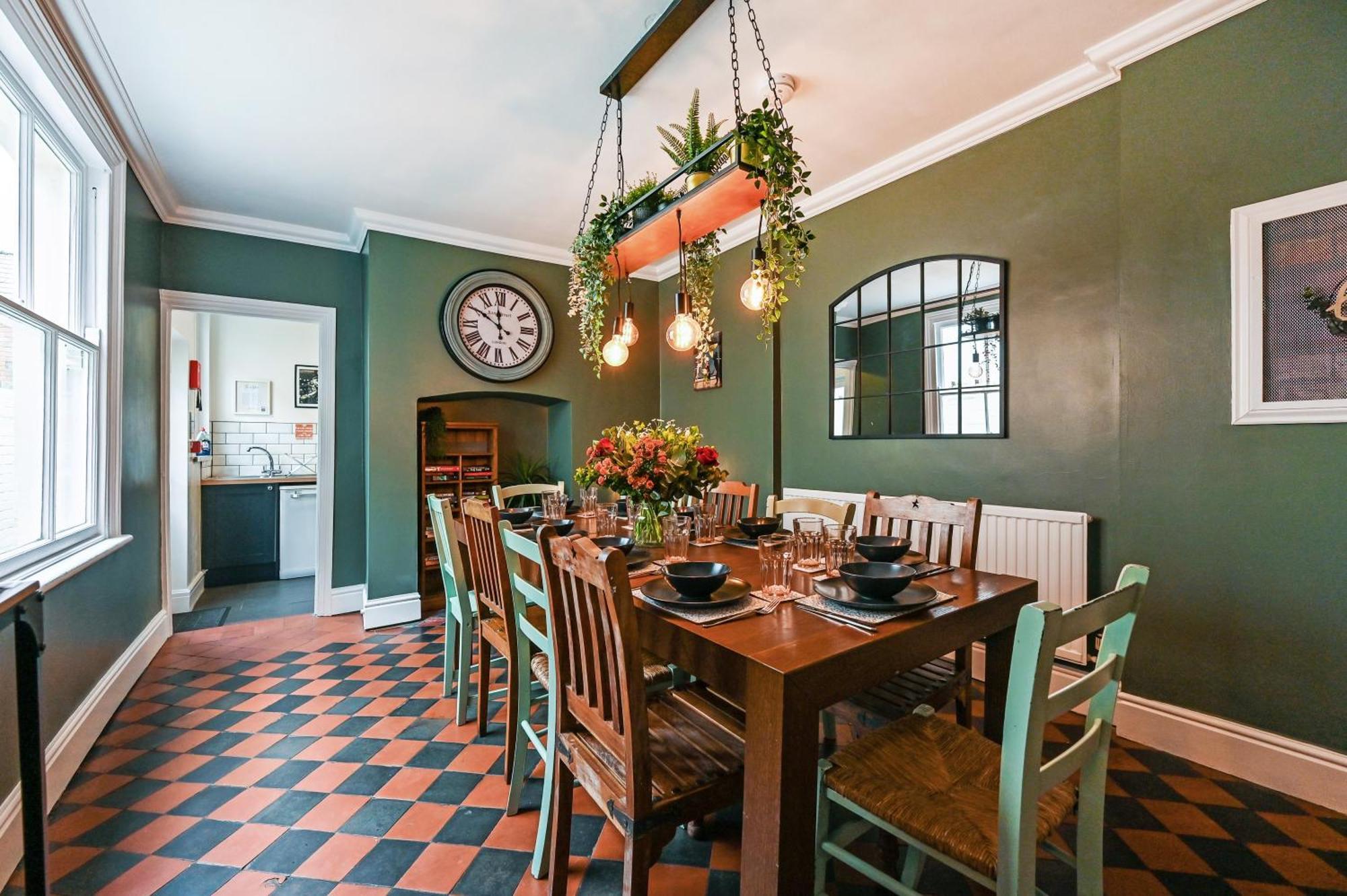 Beautiful Townhouse, Great Location - Pet Friendly Villa Cardiff Eksteriør bilde