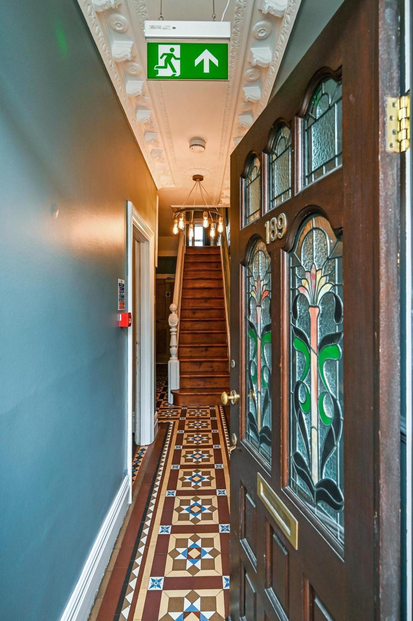 Beautiful Townhouse, Great Location - Pet Friendly Villa Cardiff Eksteriør bilde