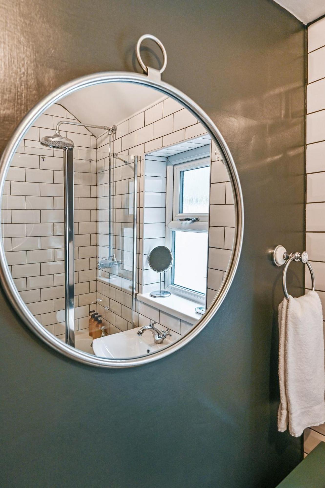 Beautiful Townhouse, Great Location - Pet Friendly Villa Cardiff Eksteriør bilde
