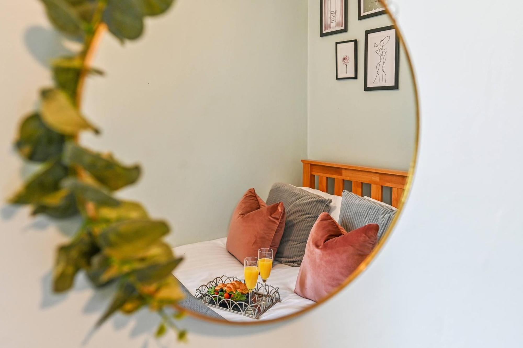 Beautiful Townhouse, Great Location - Pet Friendly Villa Cardiff Eksteriør bilde